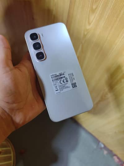 Infinix Hot 60 Pro
