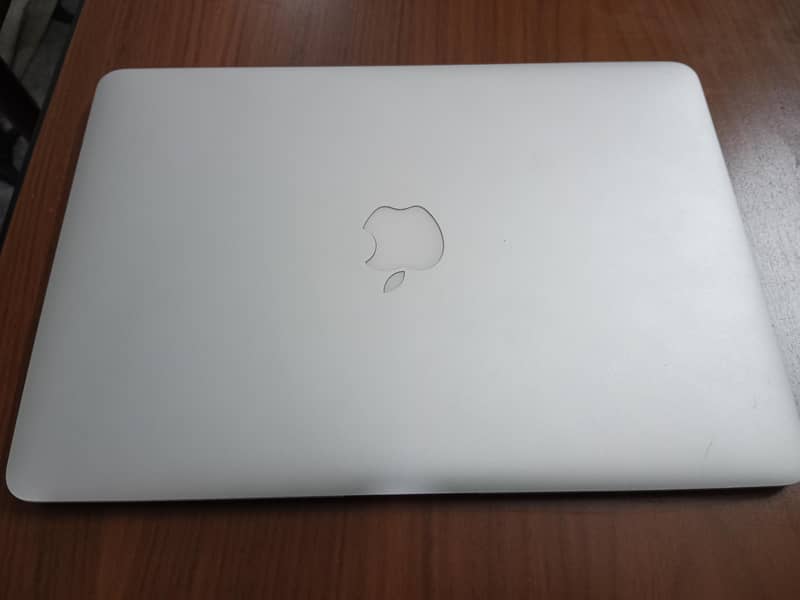 MacBook Air 2017 0