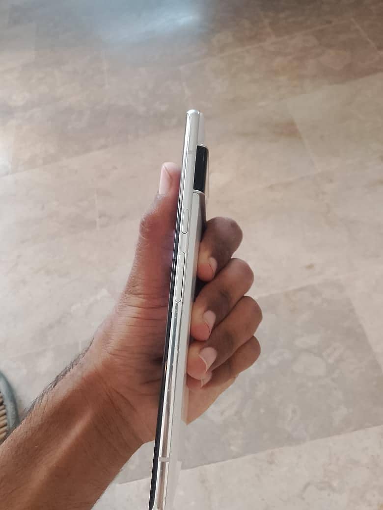 Google Pixel 6 Pro 4