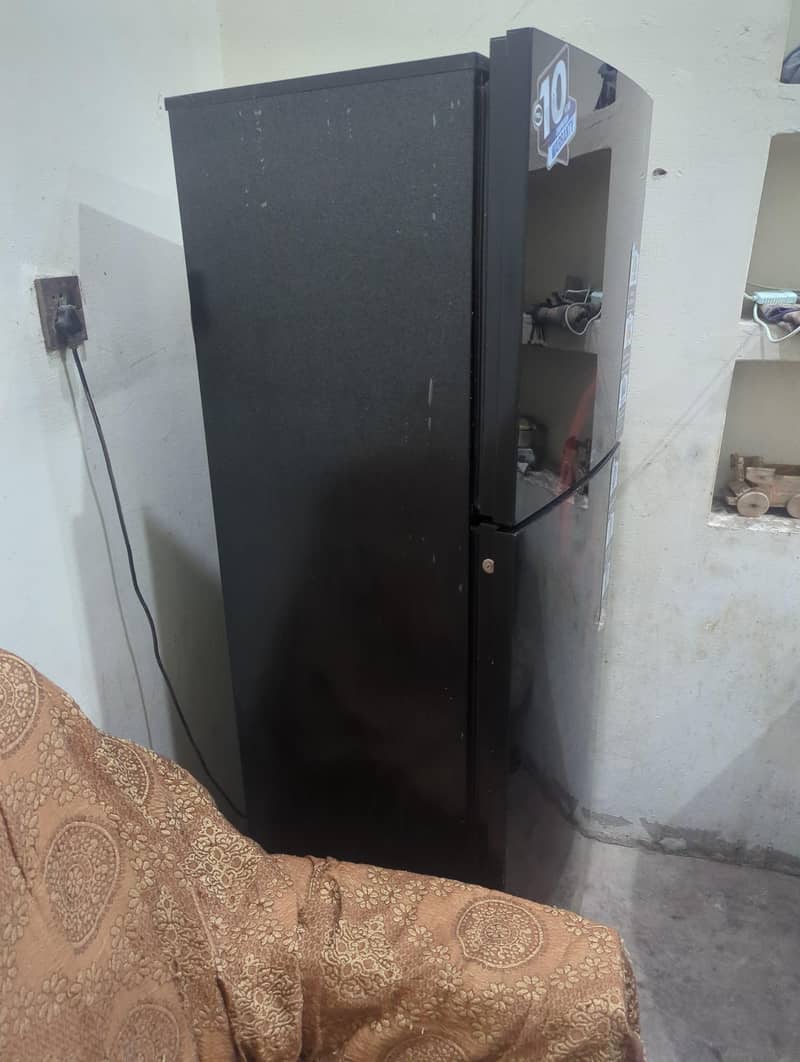 PEL REFRIGERATOR 1