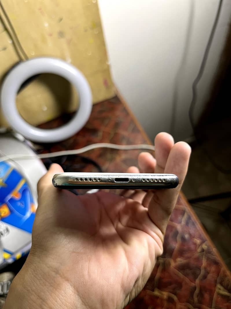 Apple iPhone X 1