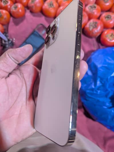 Apple iPhone 13 Pro Max 1tb 93 health
