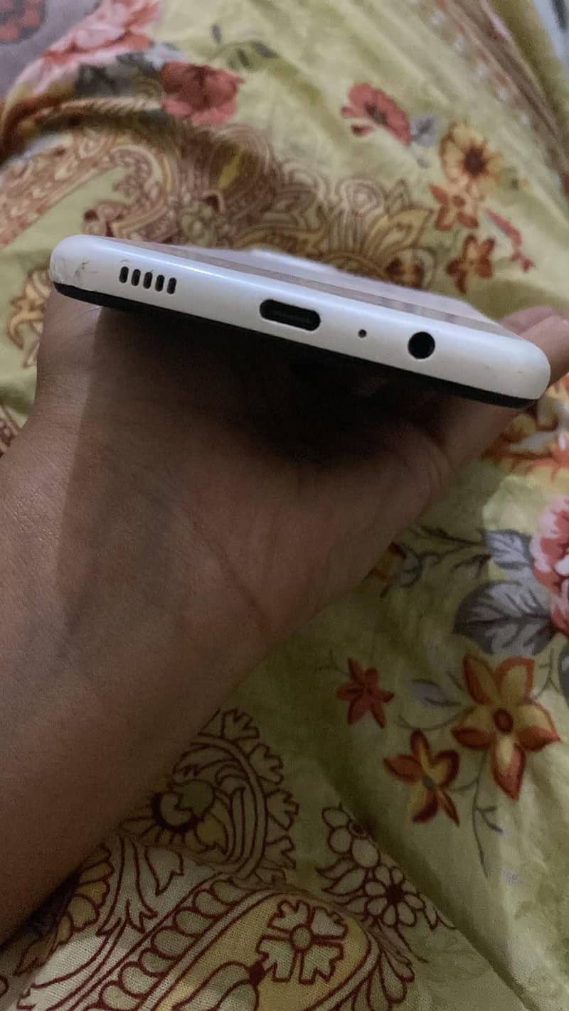 Samsung Mobile A12 1