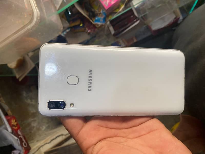 Samsung Mobile A30 3