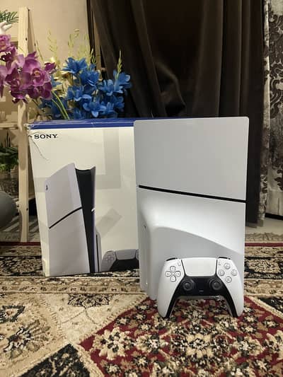 PlayStation 5 Slim 1 TB Disc Edition