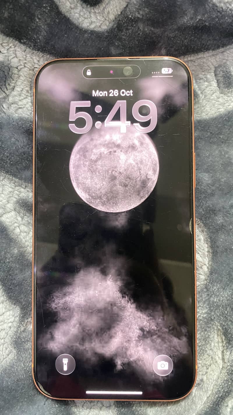 Apple iPhone 17 Pro Max 1