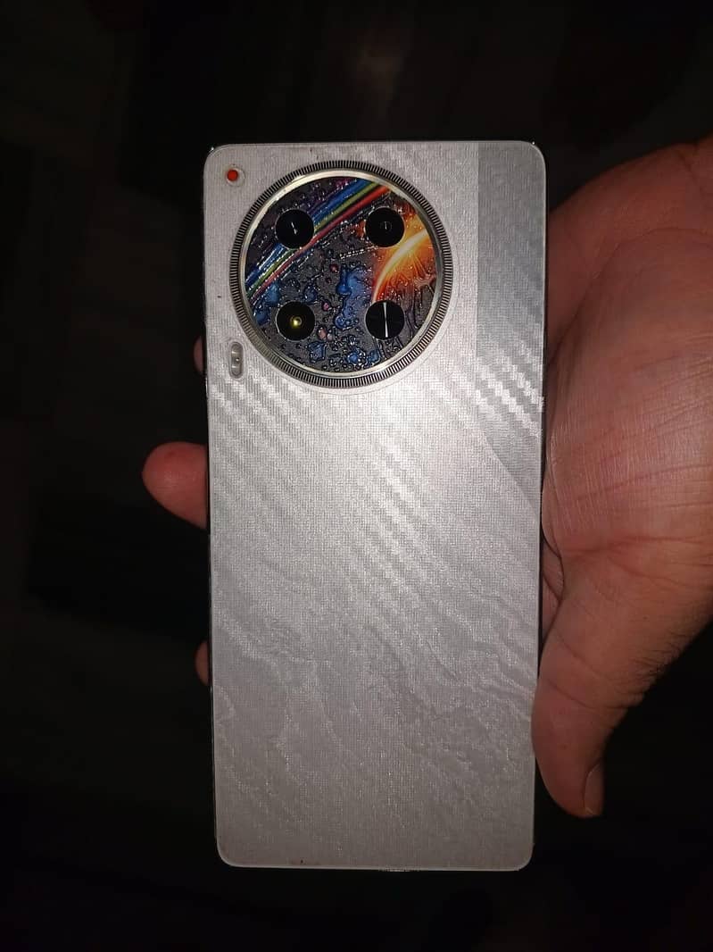 Tecno CAMON 30 3