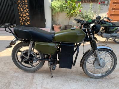 Elfa EV-125 2025