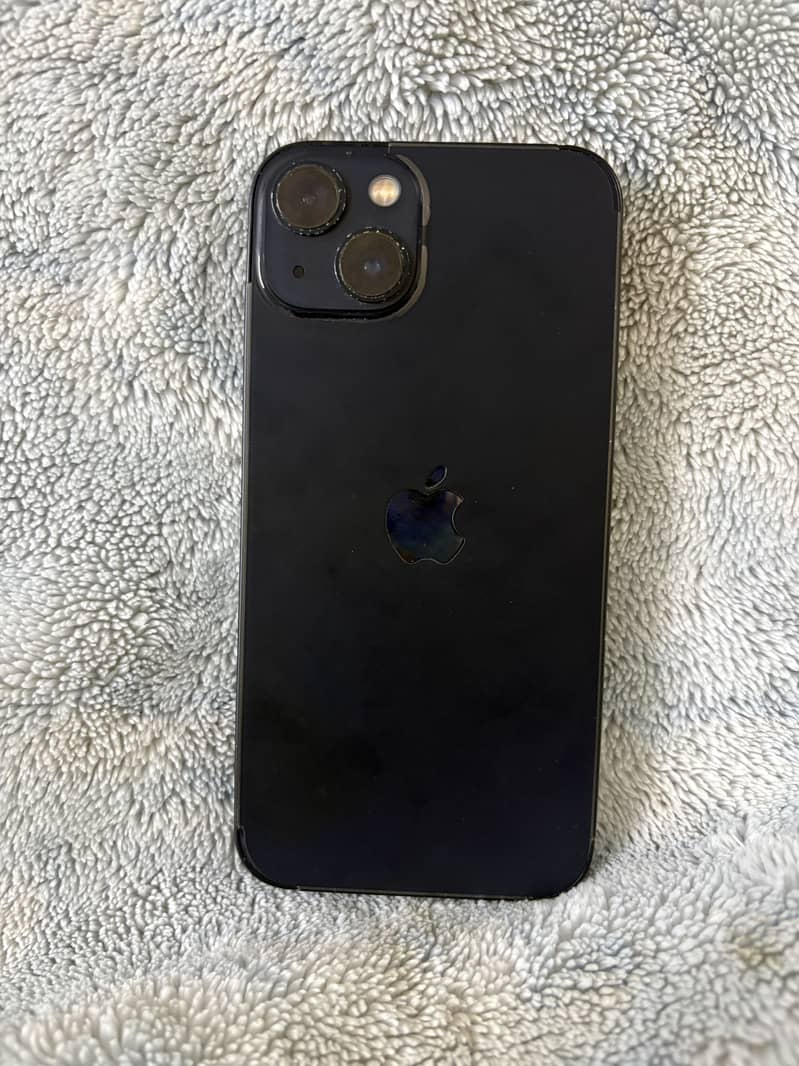 Apple iPhone 13 6