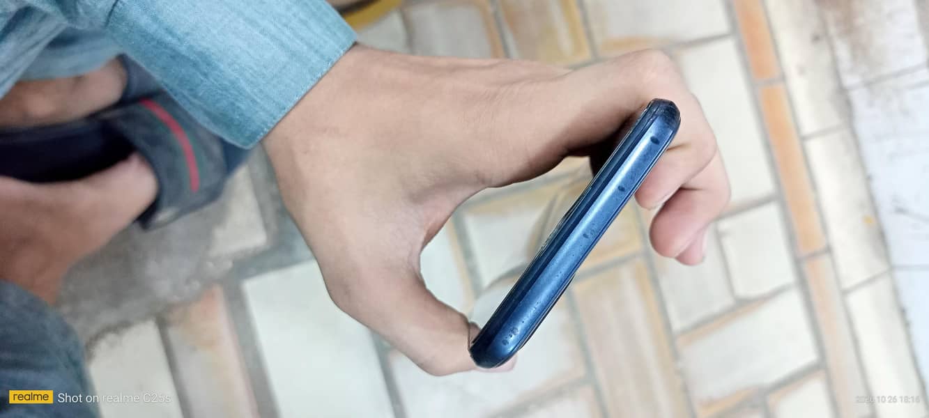 Realme C21 2