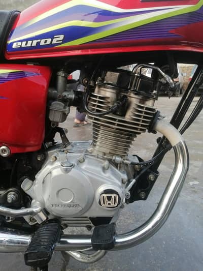 Honda CG 125 (Red Color) – 2017/2018 Model in Excellent Condition