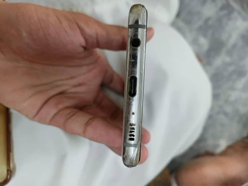Model Samsung S10 plus 0