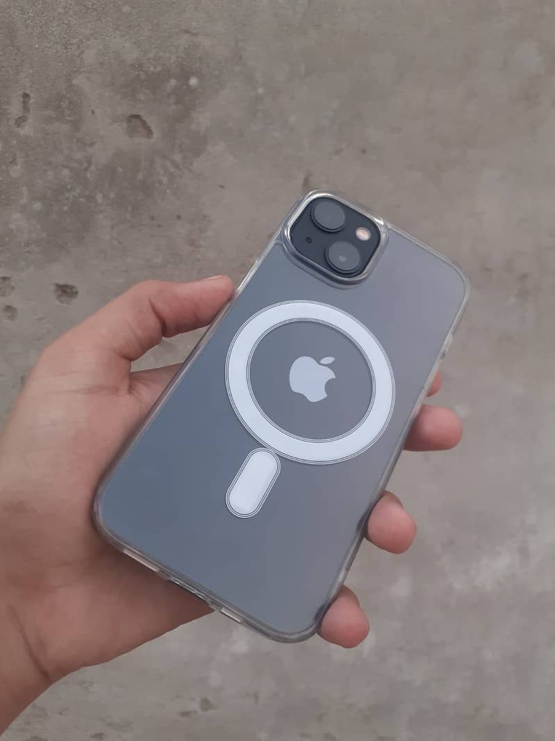 Apple iPhone 13 1