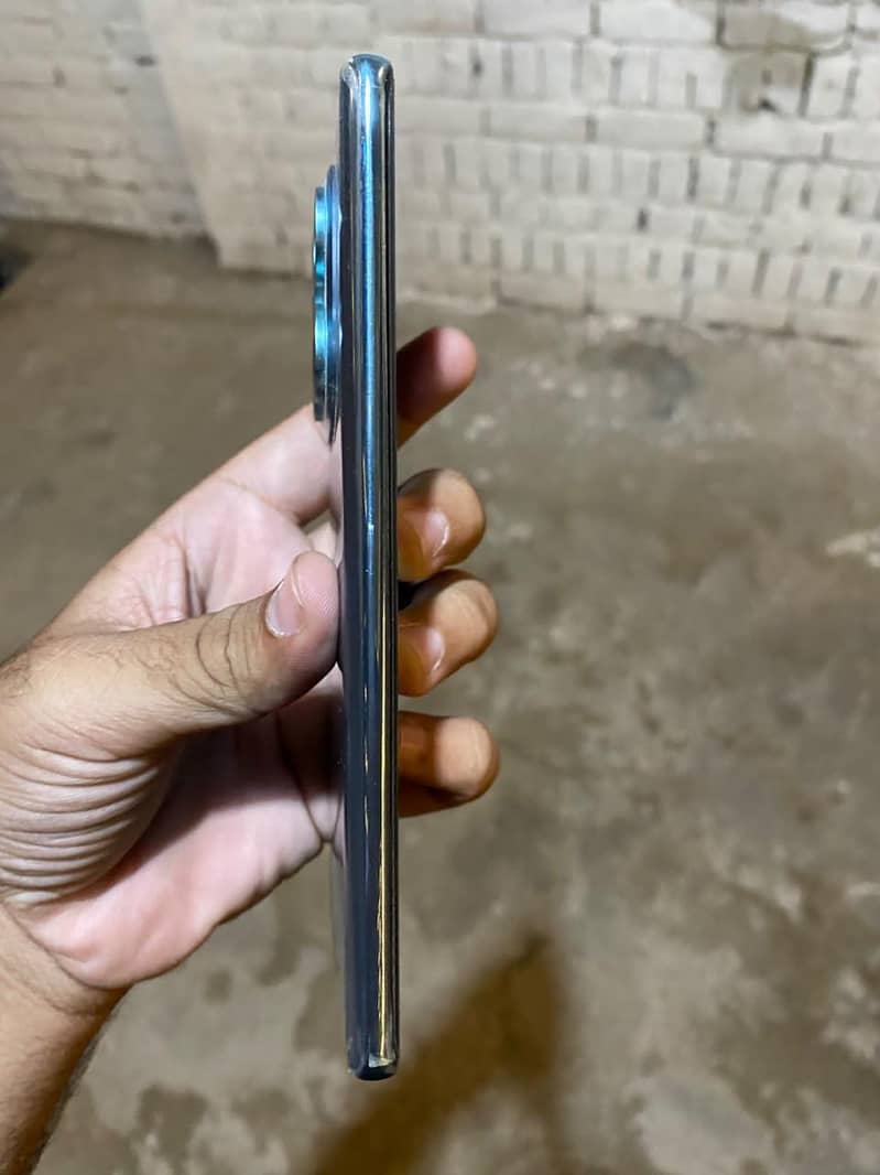 Xiaomi Redmi Note 14 Pro 2