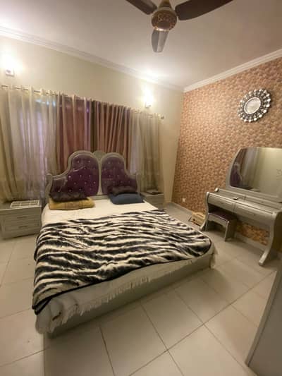 Guest House Per Day BNB in Bahria Town Karachi