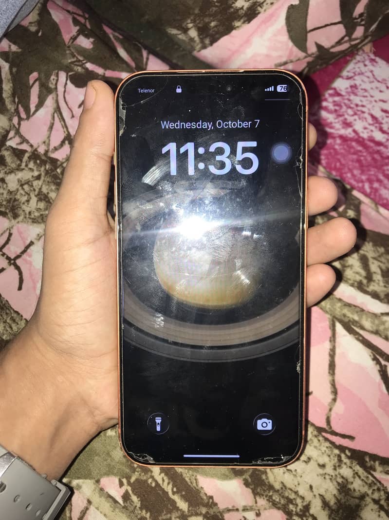 Apple iPhone 17 Pro Max 5