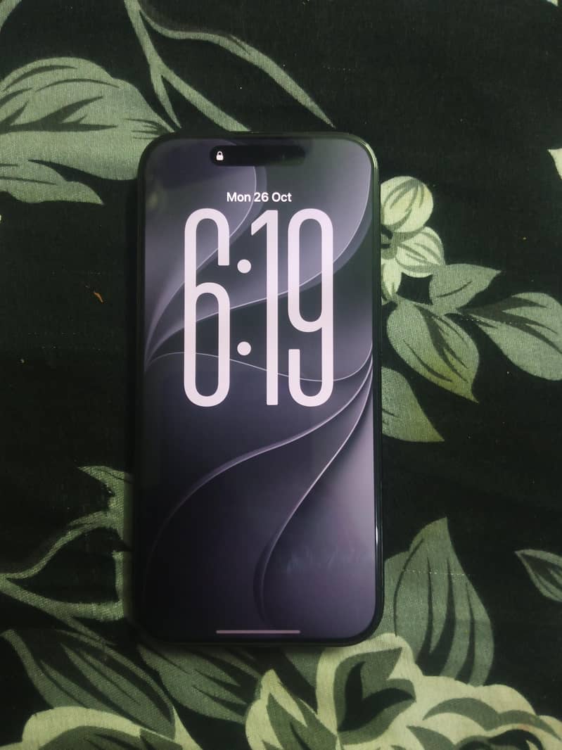 Apple iPhone 15 Pro 1