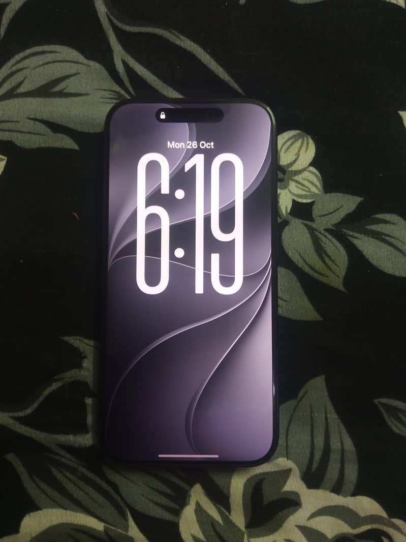 Apple iPhone 15 Pro 2