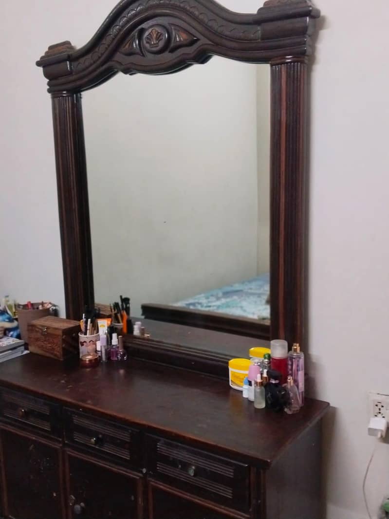 Wooden Dressing Table 1