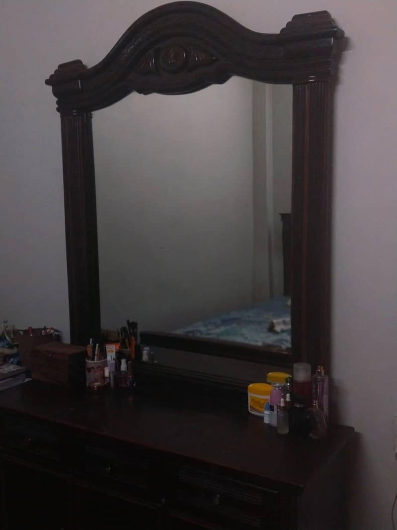 Wooden Dressing Table 2