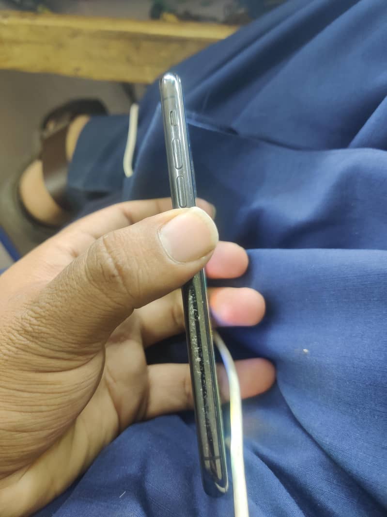 Iphone x PTA Approved 4