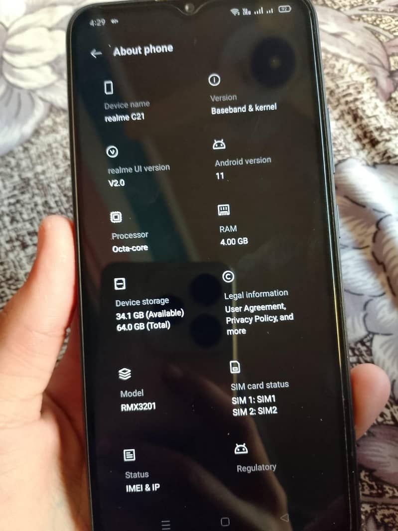 Realme C21 1