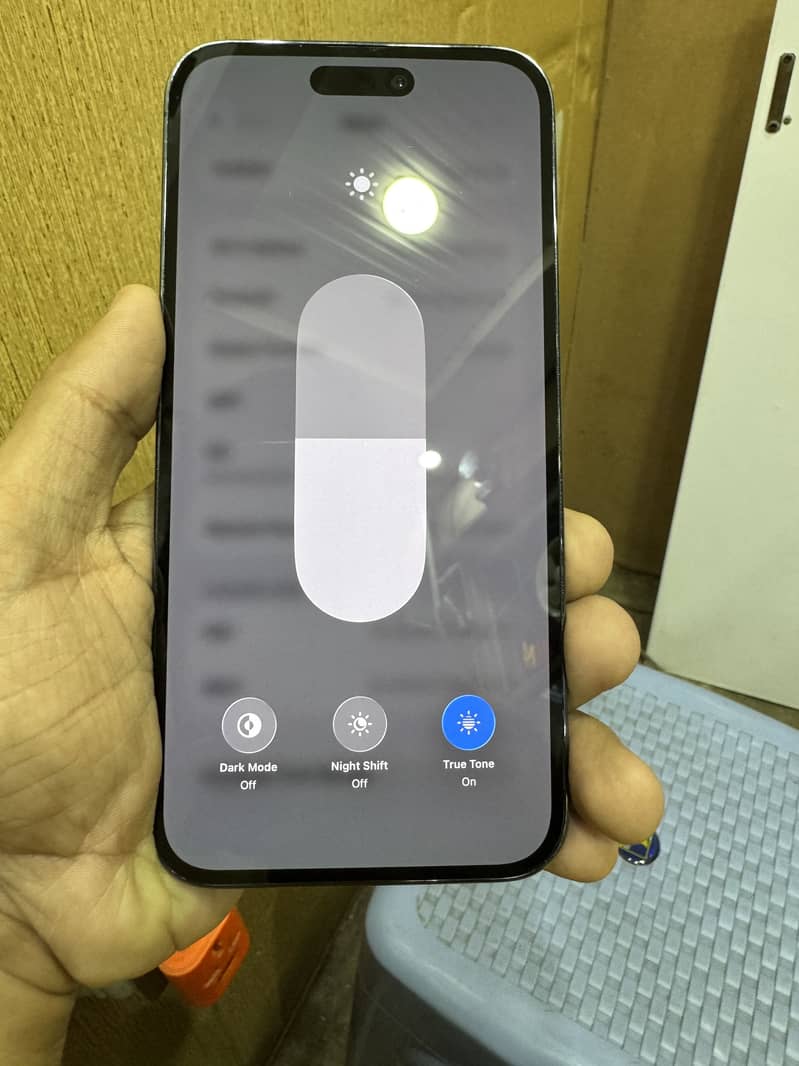 iPhone 14 Pro Max 8