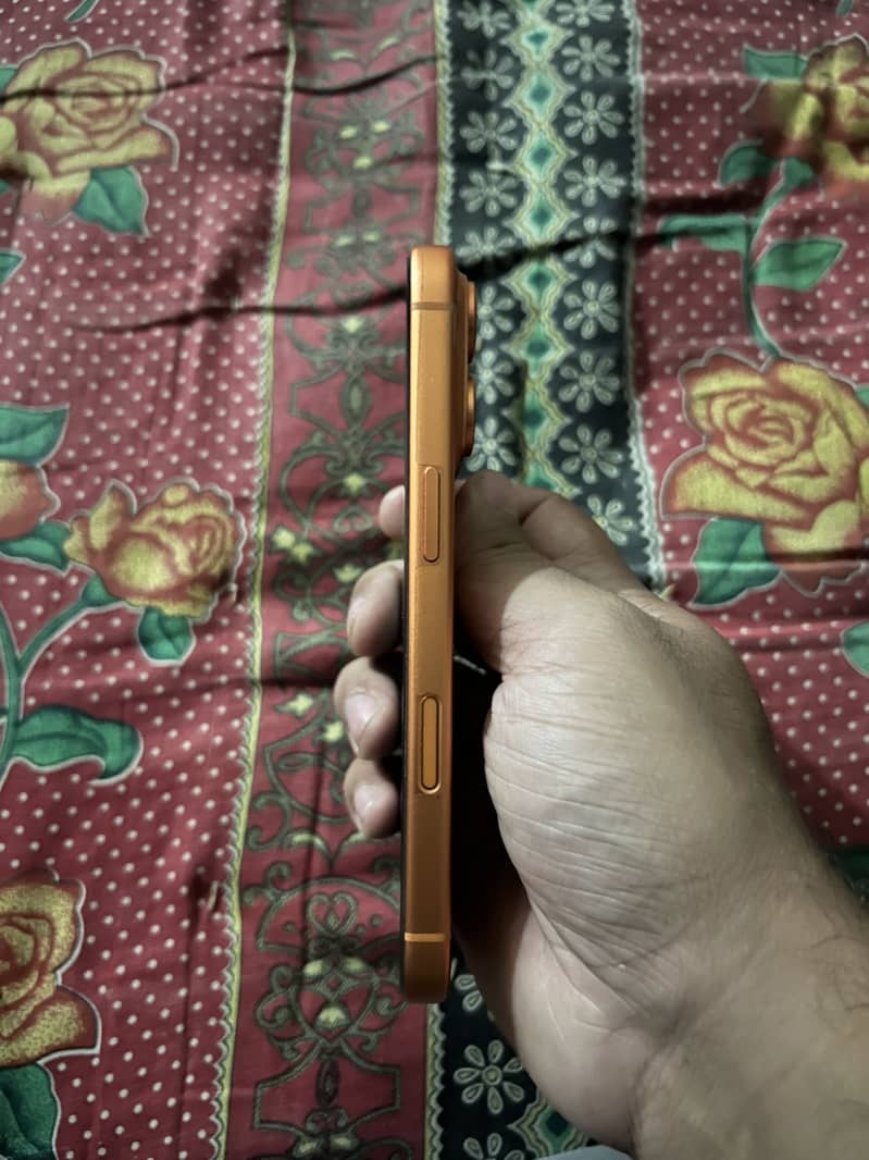 Apple iPhone 17 Pro 0