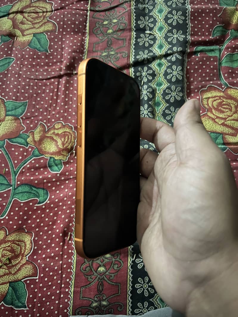 Apple iPhone 17 Pro 2