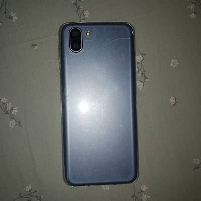Sharp Aquos R2
