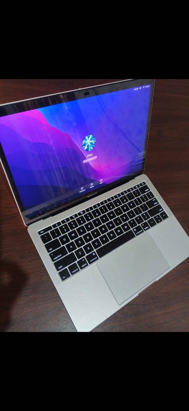 MacBook Pro 2017 1