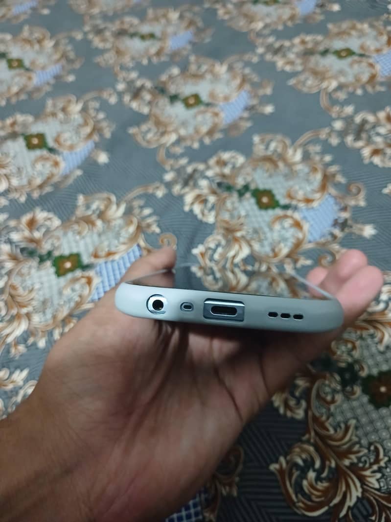 OPPO A54 1