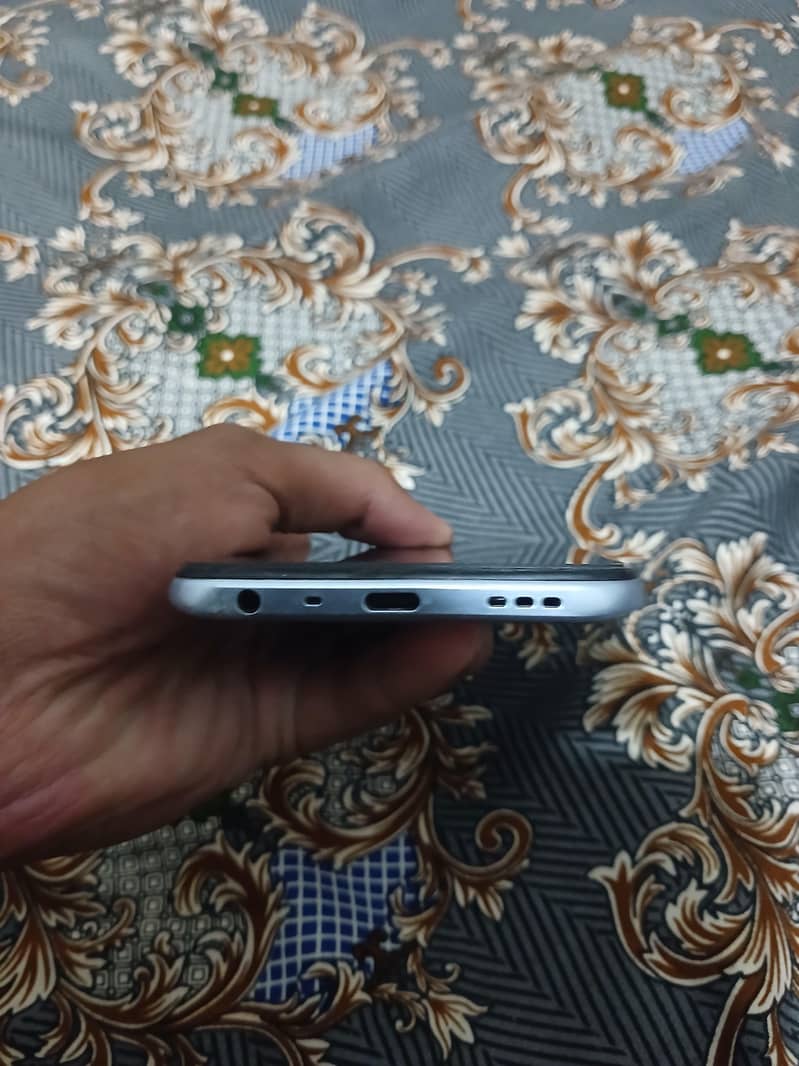 OPPO A54 7
