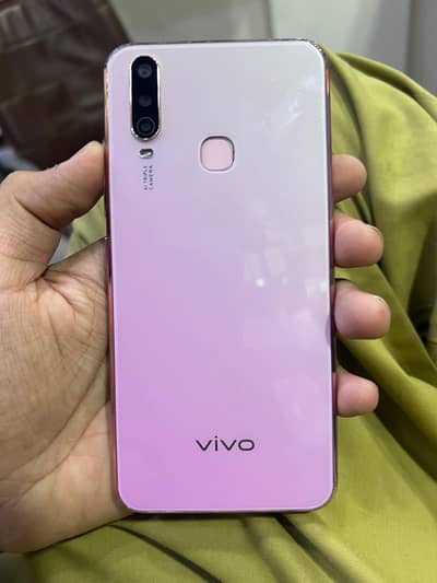 Vivo Y17
