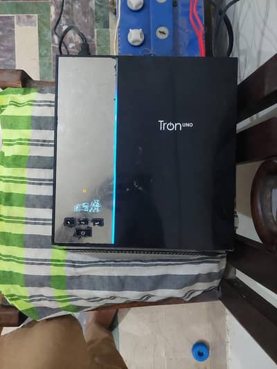 homage tron 12v ups
