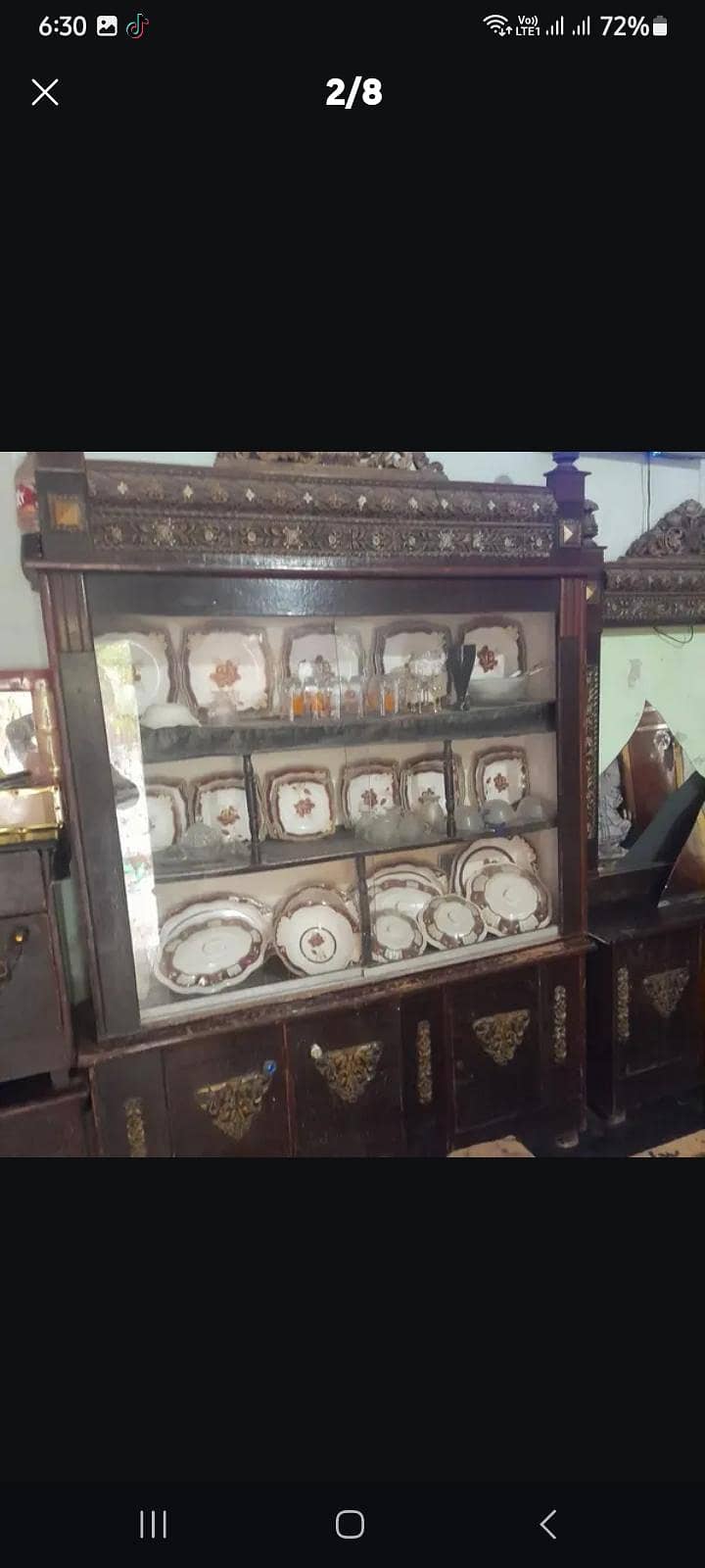 show case or dressing table 1
