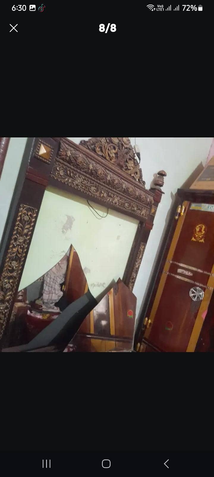 show case or dressing table 4