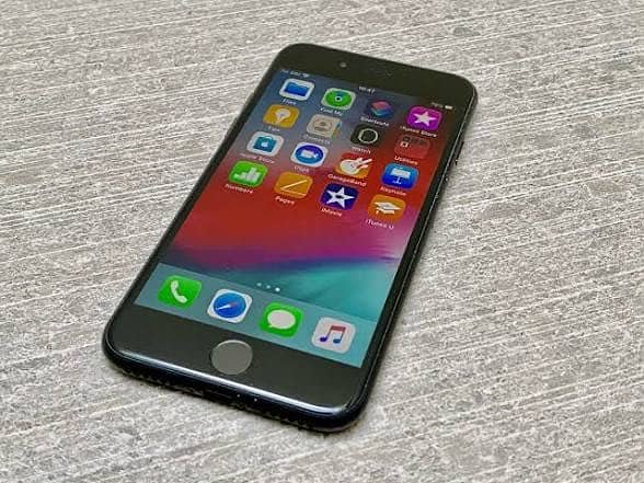 Apple iPhone SE 1