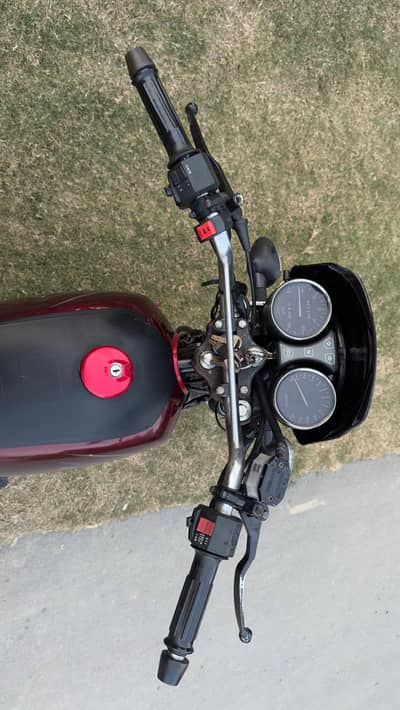 Suzuki GS 150 SE 2021