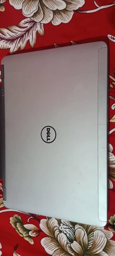 Dell Latitude E6440 Core i7 4th Gen 8GB RAM Laptop