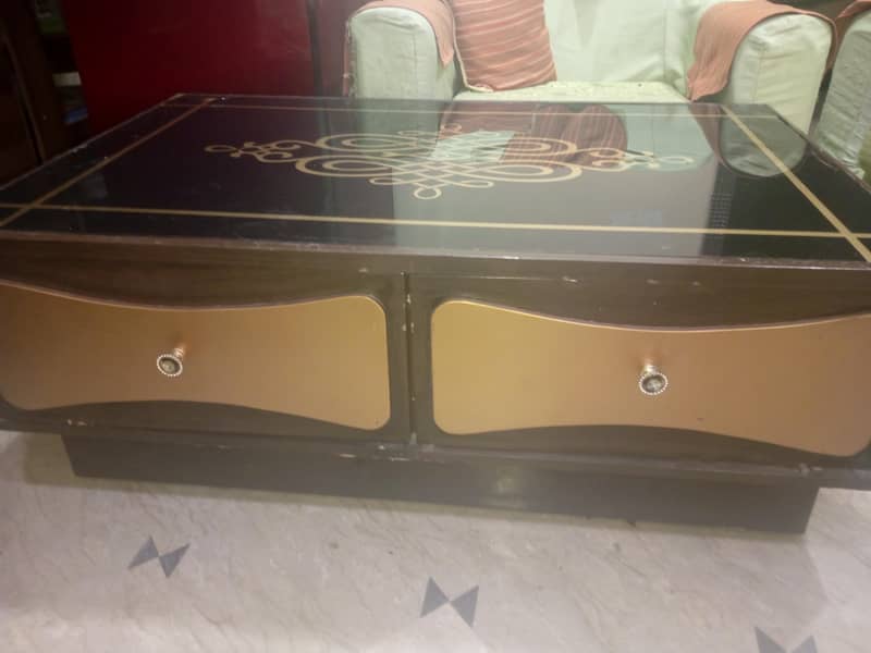 central table 3