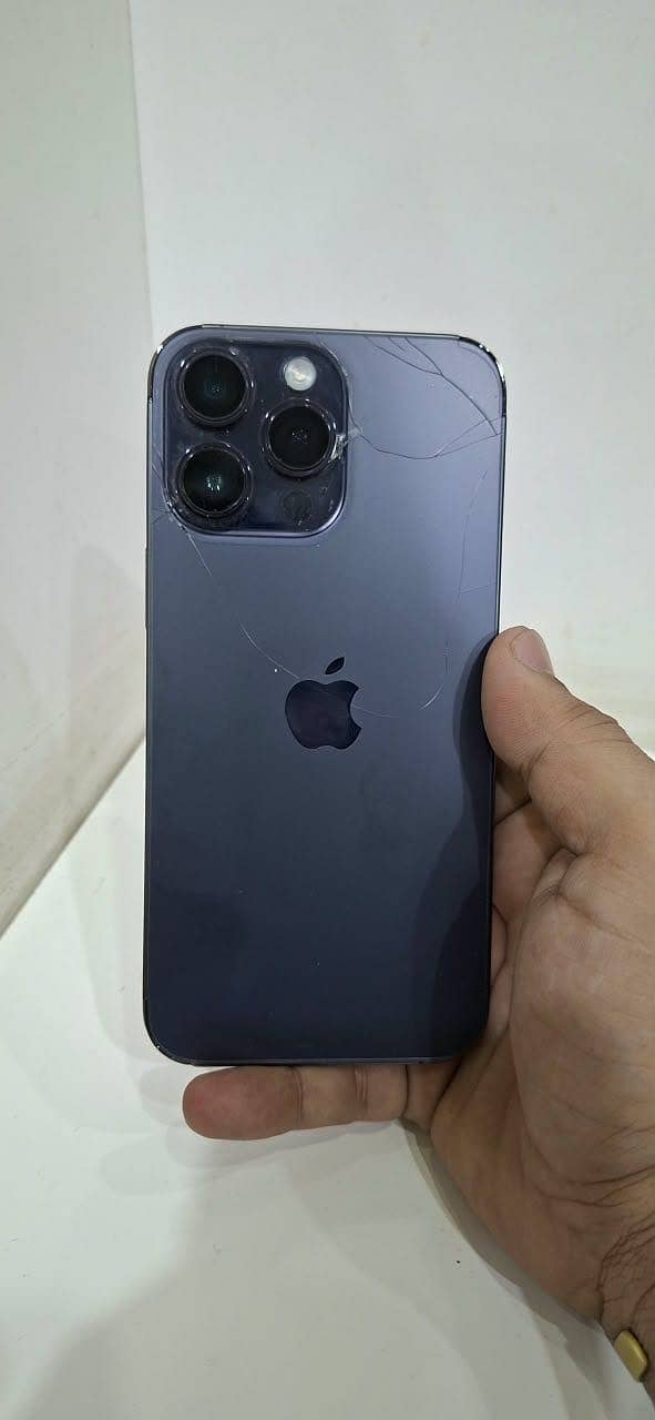 Apple iPhone 14 Pro Max 0