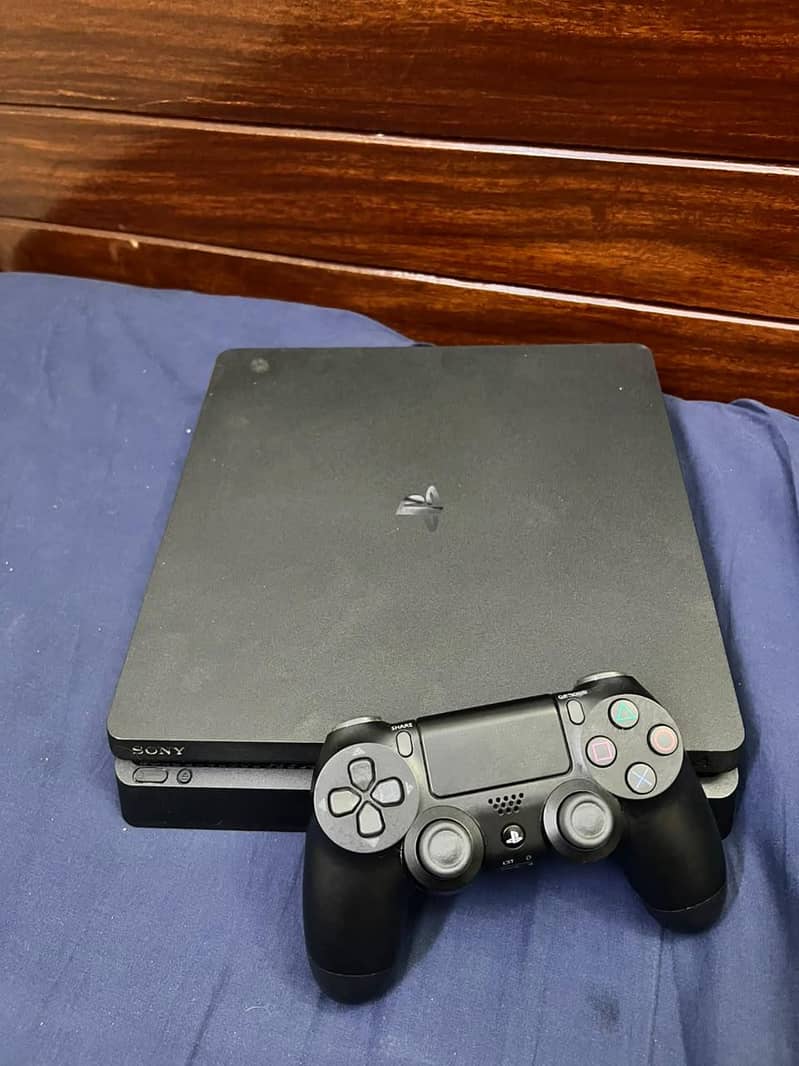 PS4 slim 1tb 1