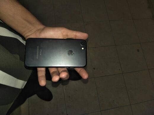 Apple iPhone 7 0