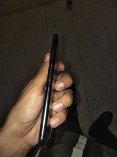 Apple iPhone 7 4
