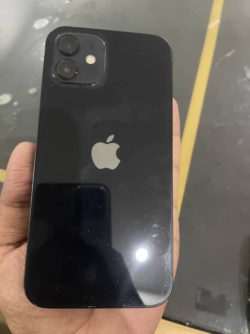 Apple iPhone 12 5