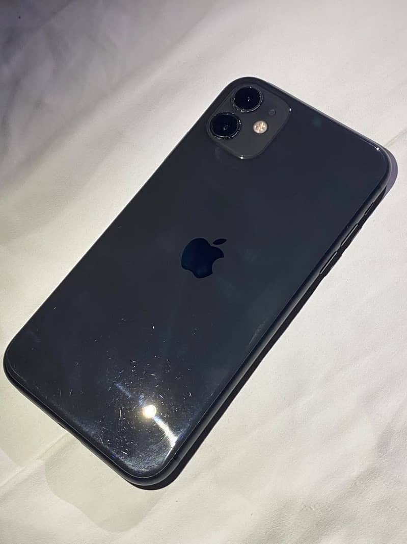 Apple iPhone 11 0