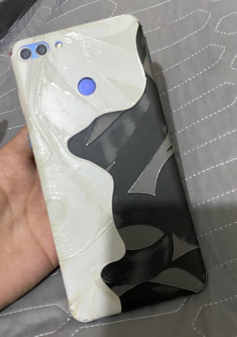 Huawei Y9 2