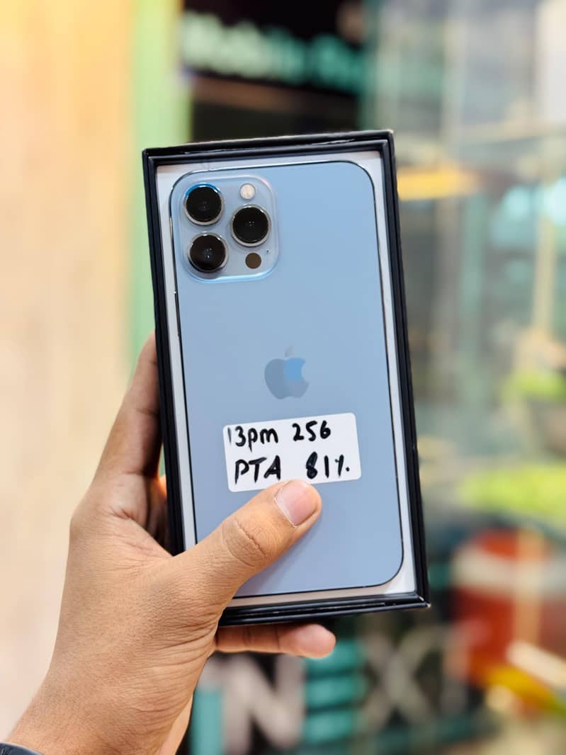 Apple iPhone 15 Pro 2