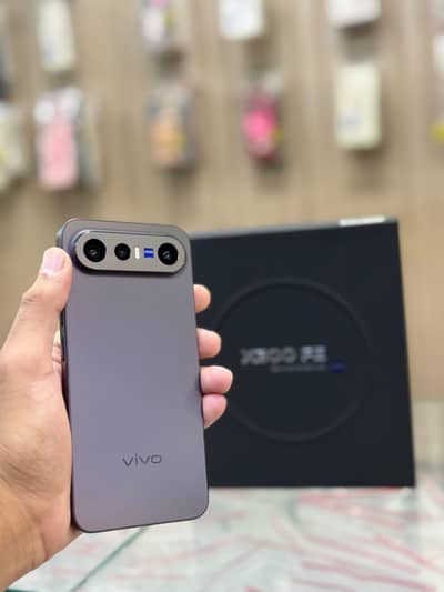 Vivo X300 FE